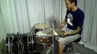 Video thumbnail for Caixa DW Collectors Maple 14x5" Champagne Glass Snare - BATERACLUBE.com.br - Xuxa by Batera Clube Drum Shop