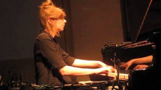 Poppy Ackroyd - New Track + Roads (Live @ Cafe OTO, London, 20/12/14)