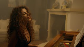 Amar De Novo (Set Fire To The Rain) 