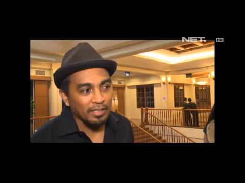 Entertainment News - Glenn Fredly bikin konser mini untuk Chris Kay Hatu