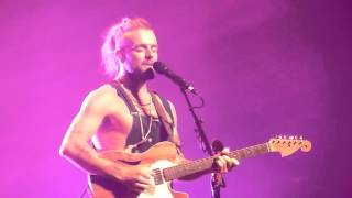 Xavier Rudd - While I&#39;m Gone -- Live At AB Brussel 19-04-2016