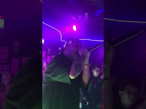 Tuglaks - Di Sadya ( Live Performance )