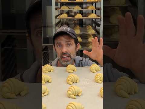 More #croissants and less #croissants