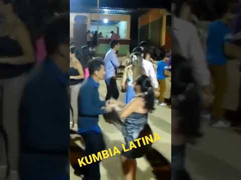 KUMBIA LATINA haciendo bailar a la linda gente de las Lajas en el Oro 🇪🇨