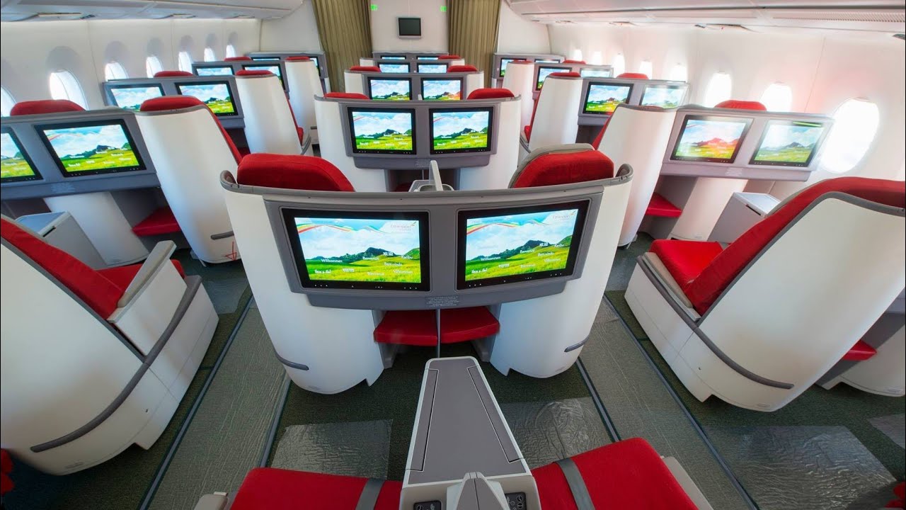 Ethiopian Airlines Boeing 787 Dreamliner Business Class ( Cloud Nine ) - Brussels to Addis Ababa