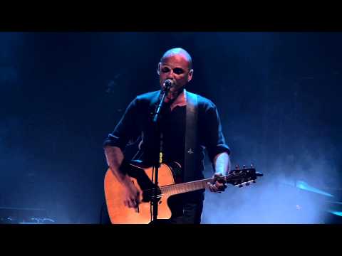 POIGNOT en concert - Ça pique un peu /