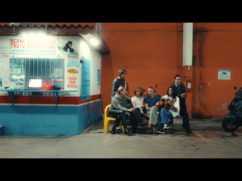 Leaveyourlove Feat Maro - Parcels