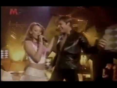 Ricky Martin feat. Kylie Minogue - Livin la Vida Loca (live)