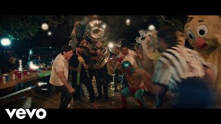 Se Pronostican Borracheras Lyrics English Translation