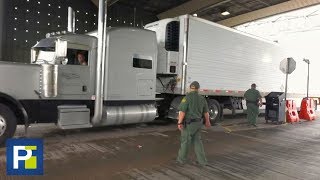 Así revisan los camiones en la frontera para evitar el tráfico humano de inmigrantes
