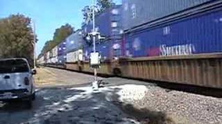 preview picture of video 'UP Train @ Salem, IL'
