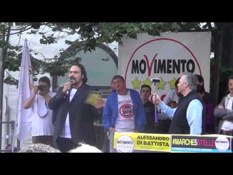 (3) M5S Incontro pubblico con Alessandro Di Battista ad Ancona in occasione delle elezioni regionali