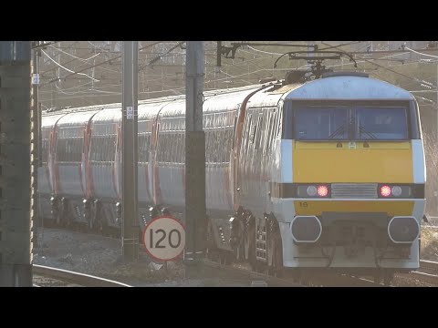 Trains at: Doncaster, ECML | 03/01/22 (including: 91119 & NMT)