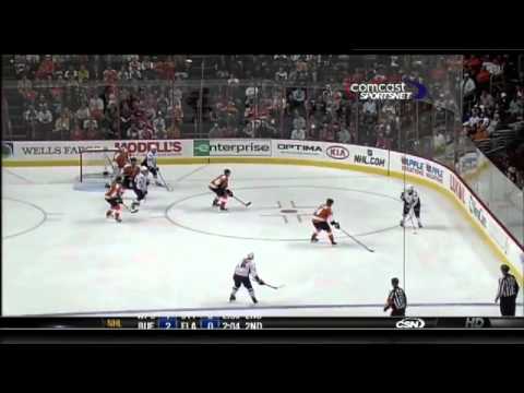 Ovechkin's Rocket Beats Bryzgalov 10/20/2011 [HD]