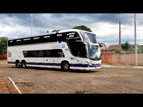 Ônibus DD da viação Princesa do norte em congonhinhas PR. Linha Curitiba x Abatia 