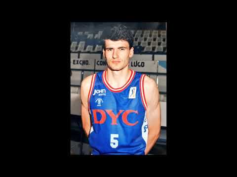 Liga ACB 1992-93. Velimir Perasovic(DYC Breogan) vs Estudiantes.