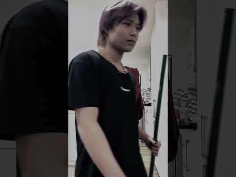 i accidentally thirst trapped my friend 😳