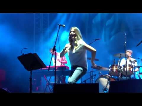 Paul Heaton & Jacqui Abbott - Happy Hour (Live at Scarborough Open Air Theatre) 05/08/16