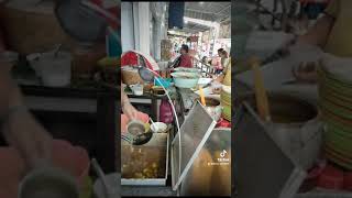 Download lagu Kuliner khas Pemalang 'Nasi Grombyang H.Warso' #nasigrombyang #kulinerpemalang #jawatengah  #240923 mp3