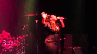 Jazmine Sullivan performs  Need U Bad NYC Live Gramercy