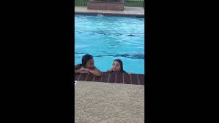 The Headlock challenge in the water!😜💦💧