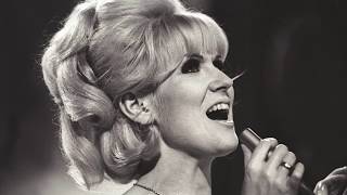 Dusty Springfield - The Look of Love 1967 (prolonged version)