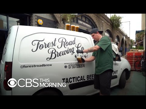 "Tactical Beer Response Unit" brings pints to London residents under lockdown