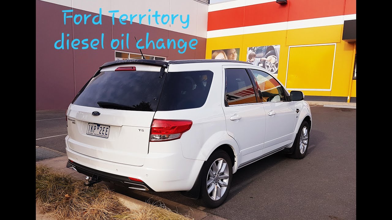 Ford Territory SZ diesel oil change and service