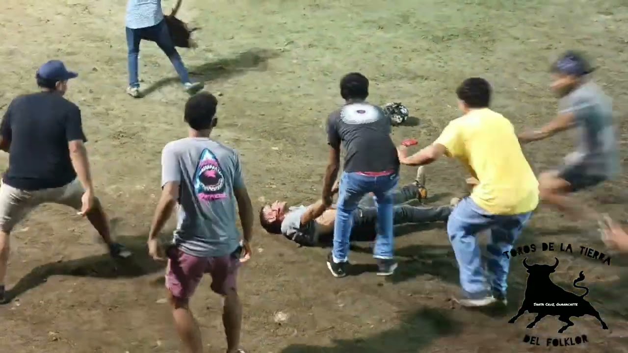 En pequeño resumen de lo que fue el primer día de las Fiestas En Honor a Santiago Apostol (21/07/22)