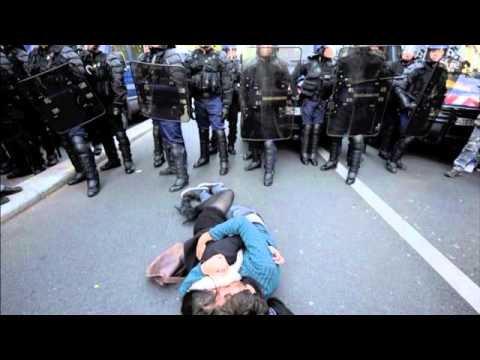 David Rovics - Behind the Barricades