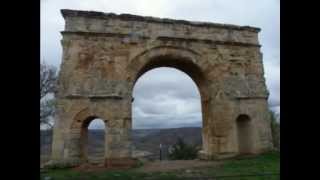 preview picture of video 'Medinaceli - Soria - Abril 2012.mpg'