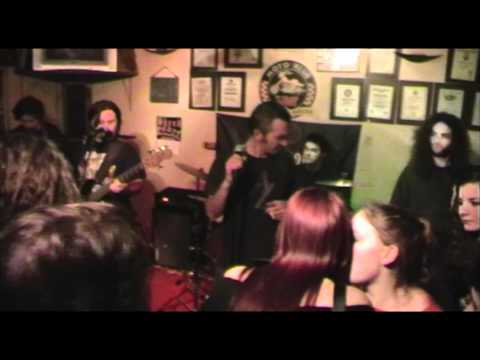 PAS MATERS - Charly (live)