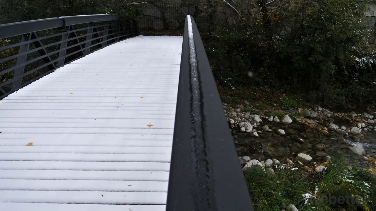 休止状態の音楽ウルトラリラクシングミュージックウォーターデルタ波の心と睡眠の音を落ち着かせ