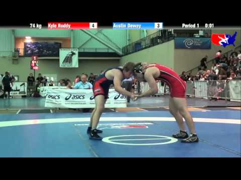 Kyle Roddy vs. Austin Dewey at 2013 ASICS University Nationals - FS