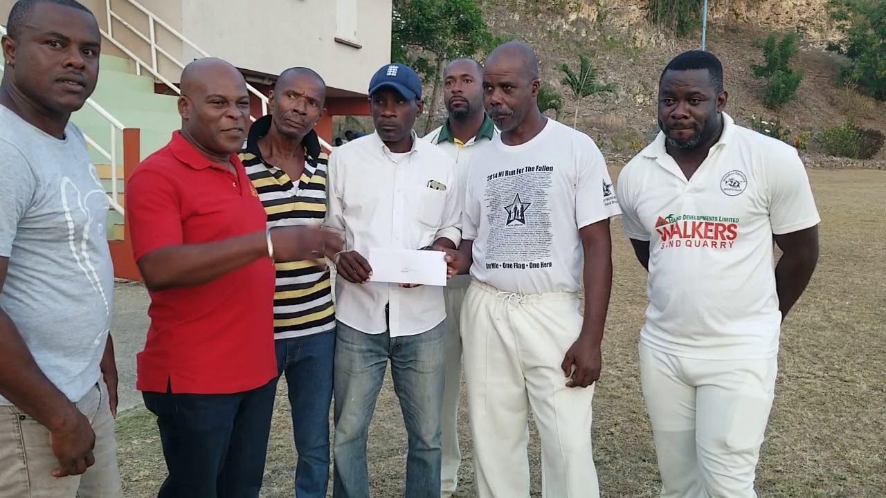 Edmund Hinkson Donates to the Cricketers at Sion Hill