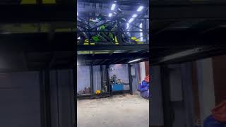 Nhà Xe Thang Máy Fuvico ( mới nâng cấp để chúng Cả siêu Motor PKL ZX-10Z