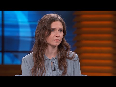 Amanda Knox:‘They Isolate You, They Scare You, And They Tell You This Is The Only Way Out For You’