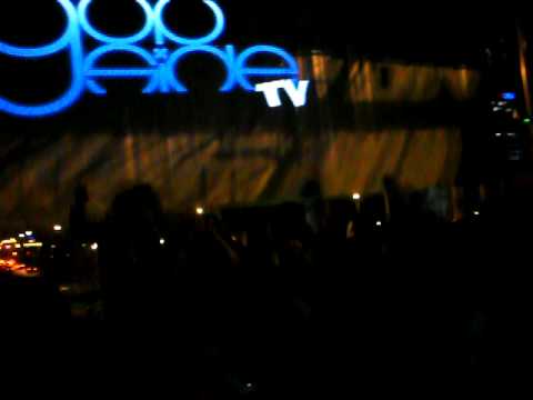 ŚWITAŁ & MATA - Buja głową i unosi w góre ręce (RMX Prod. BYSTRY)