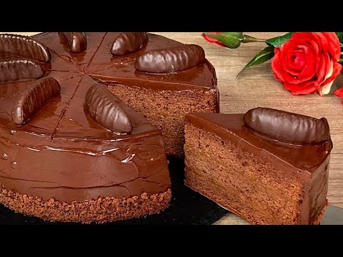 Chocolate heaven! Which of the three cakes tastes better?