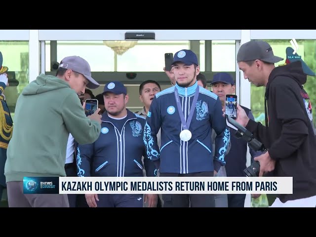 Париждегі Олимпиада ойындарының жүлдегерлері Қазақстанға оралды