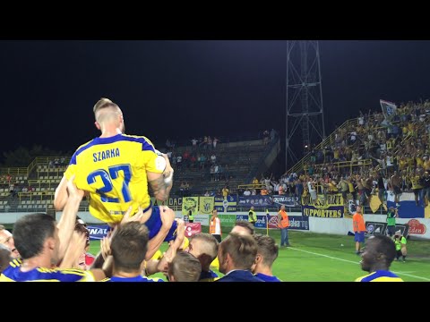 Utolsó ünnep az északi lelátón: "Szarka Ákos a legnagyobb király"