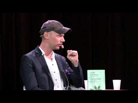 I varje stund är vi fortfarande vid liv - Tom Malmquist