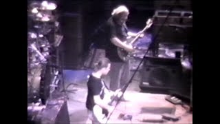 Queen Jane Approx v2 (2 cam) - Grateful Dead - 9-9-1988 Spectrum, Philly, Pa (set1-08)