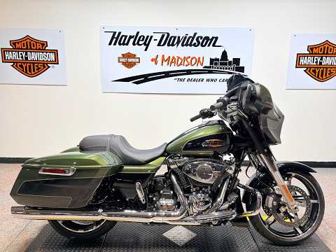 2026 FLHX Harley-Davidson® Street Glide® Olive Steel Metallic / Vivid Black Chrome Trim