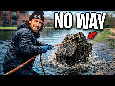 Look what our ENORMOUS MAGNET Found in The Water!