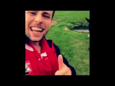 Spelers van v.v. de Zwerver redden koe