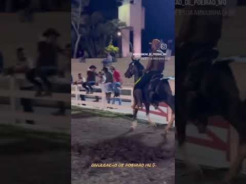 brinquedo do porto Palmeira na cavalgada de Santa Maria de Itabira interior de Minas Gerais