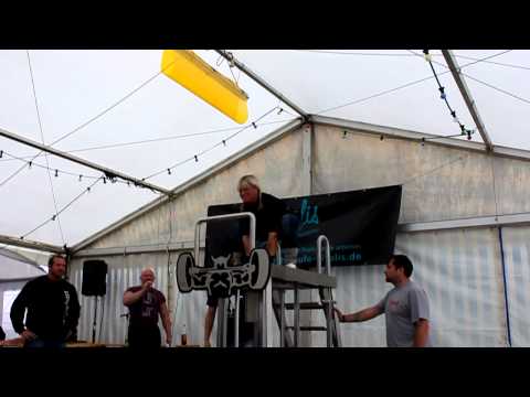 7.8. 11 Steinheben Kötzting 024.MOV