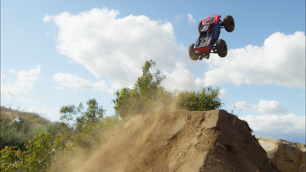 RC auto Traxxas Maxx 1:8 4WD TQi RTR, Rock and Roll