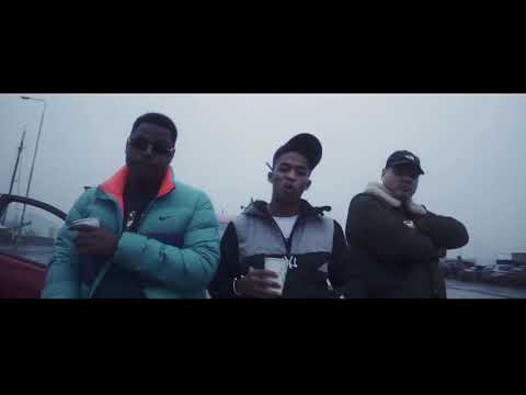 (†)Chomoney  - Hier ben ik